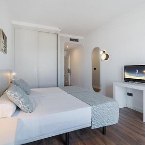 Habitación con 2 Camas Individuales